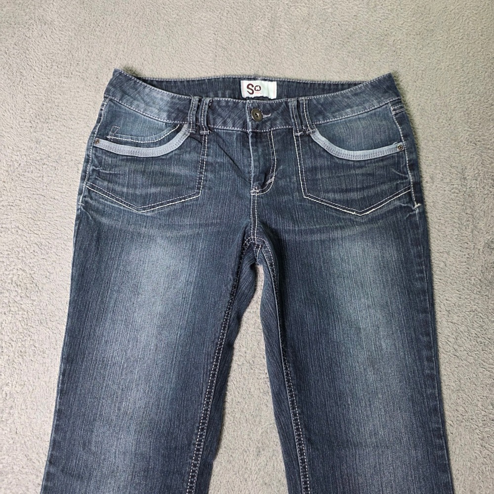SO Juniors 13 Bootcut Jeans Dark Wash Studded Embroidered Back Pocket Mid Rise